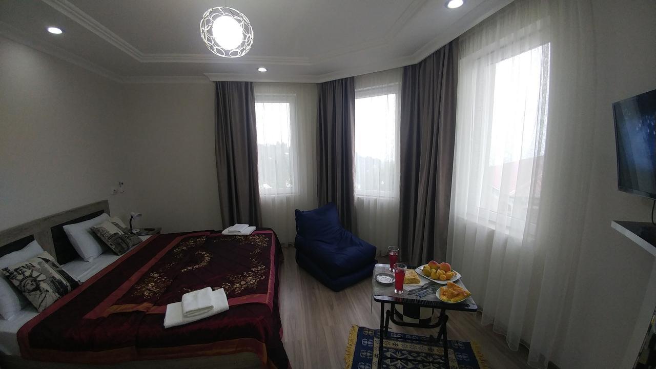Villa Royal House 마킨자우리 외부 사진