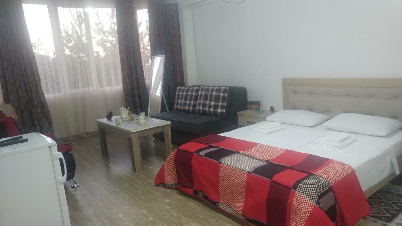 Villa Royal House 마킨자우리 외부 사진